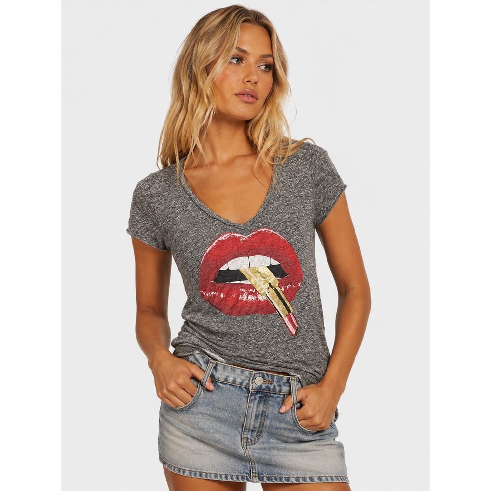 Lauren Moshi Beverly Hills Rare Gray Lips Lipstick Graphic T-Shirt S